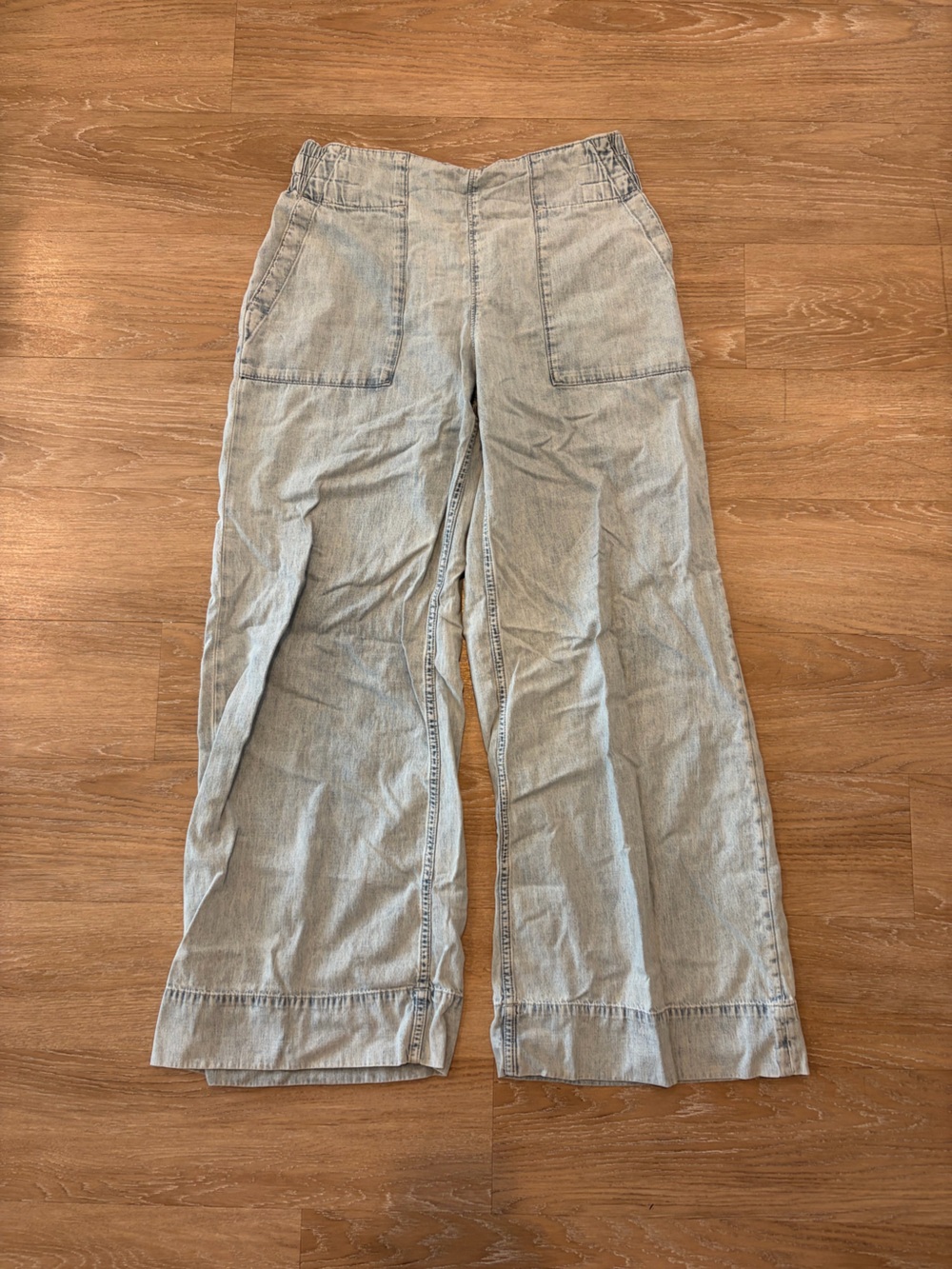 We The Free Light Gray Cargo Pants
